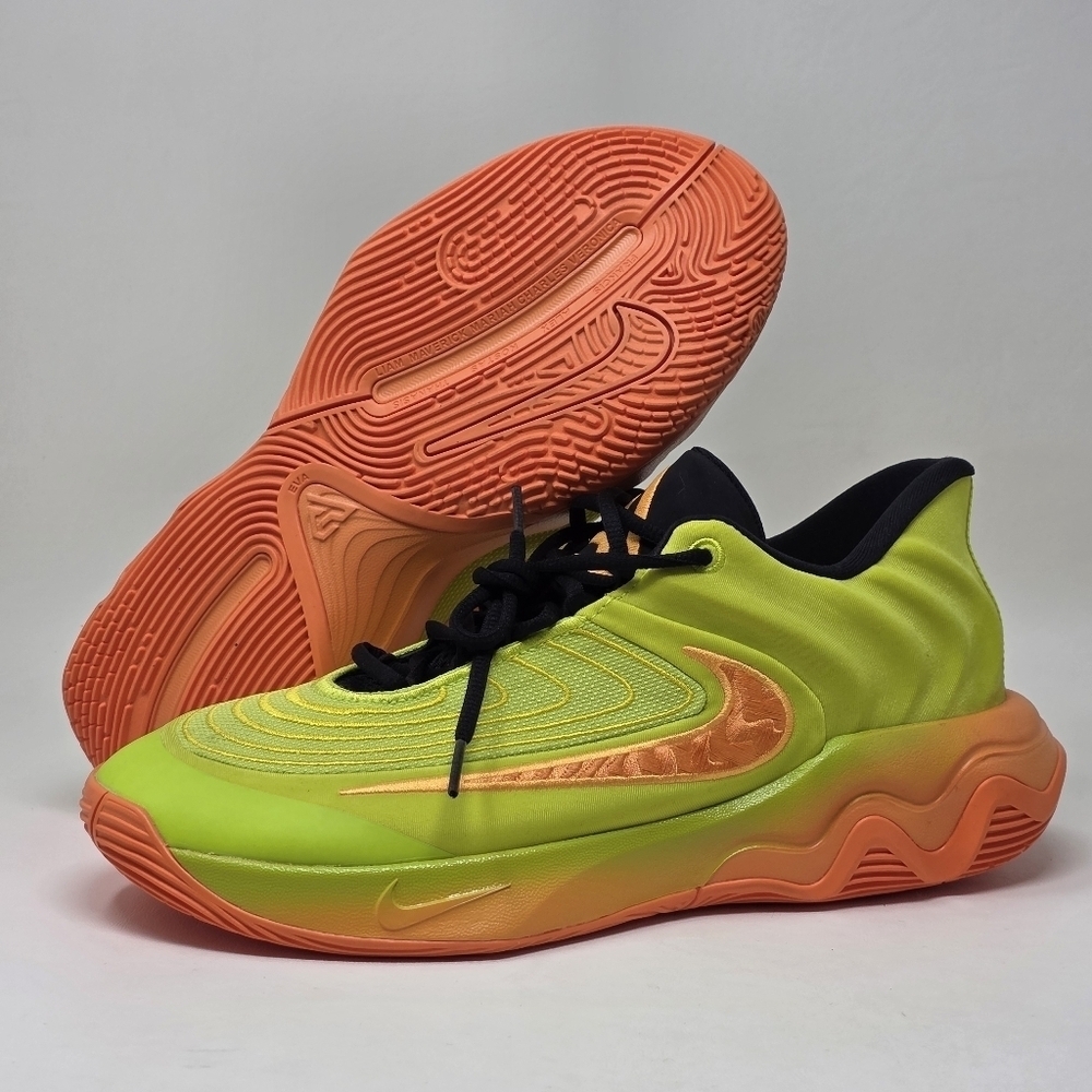 Nike Giannis Immortality 4 Halloween Basketball Shoes Mens Sz 9.5 FQ3680-301 New